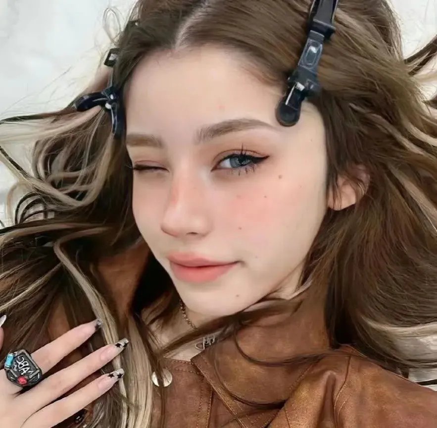 百炼霸王与圣约女武神